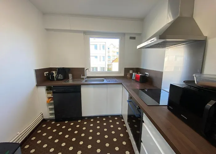 T3 Centre Avec Vue Mer, Wifi, Parking Securise - Fr-1-374-237 Апартаменти