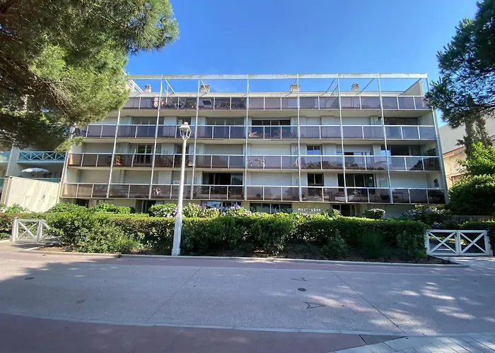 Апартаменти T3 Centre Avec Vue Mer, Wifi, Parking Securise - Fr-1-374-237 *